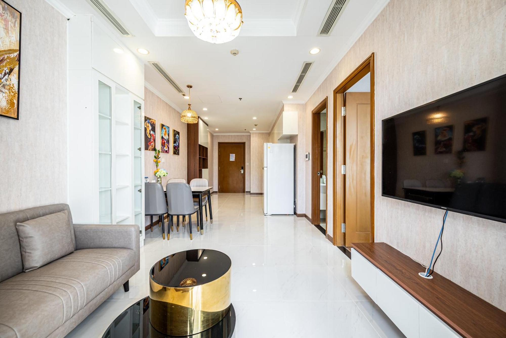 Luxury Apartment At Vinhomes Central Park Хошимин Екстериор снимка